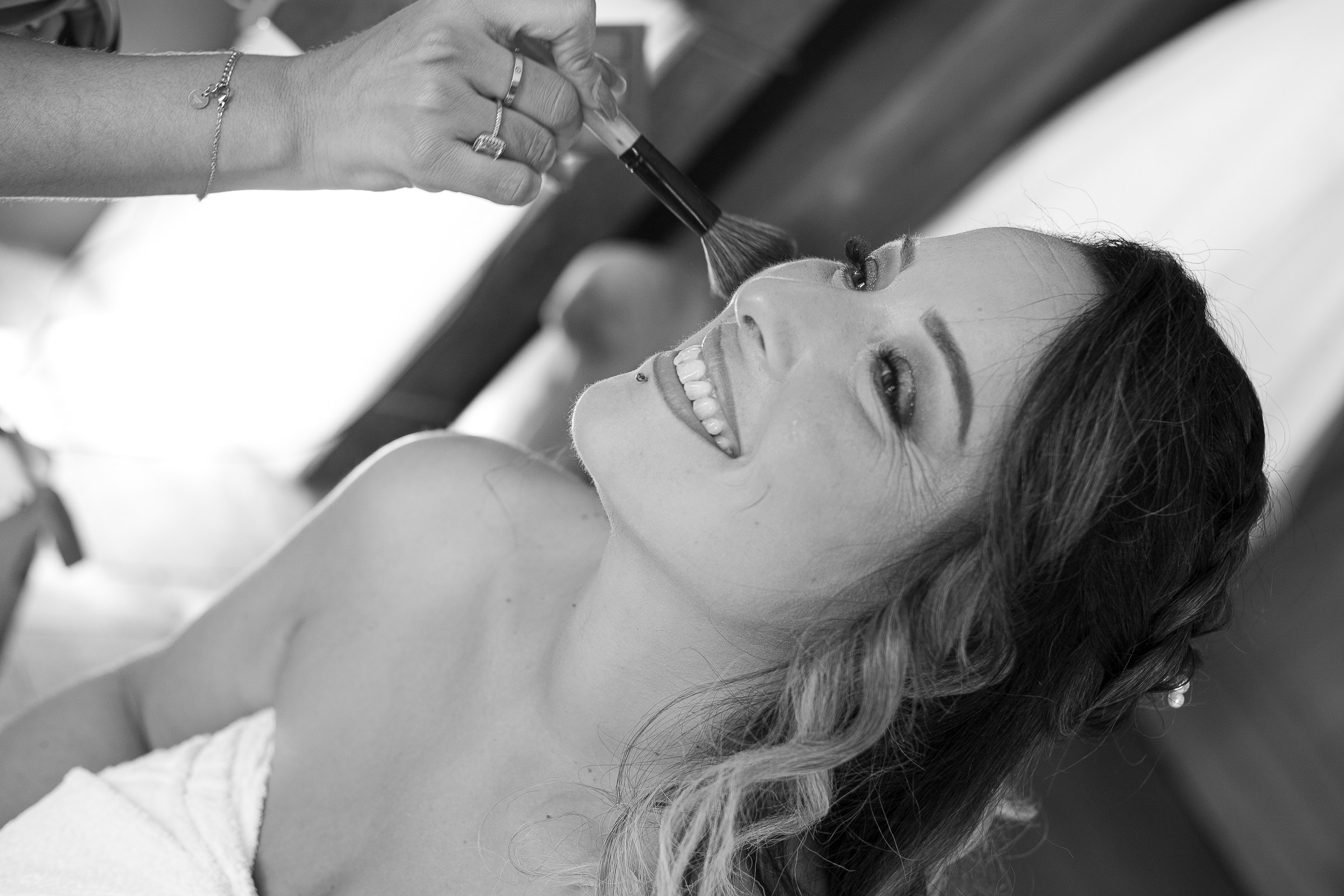 Photo mariage — maquillage de la mariée