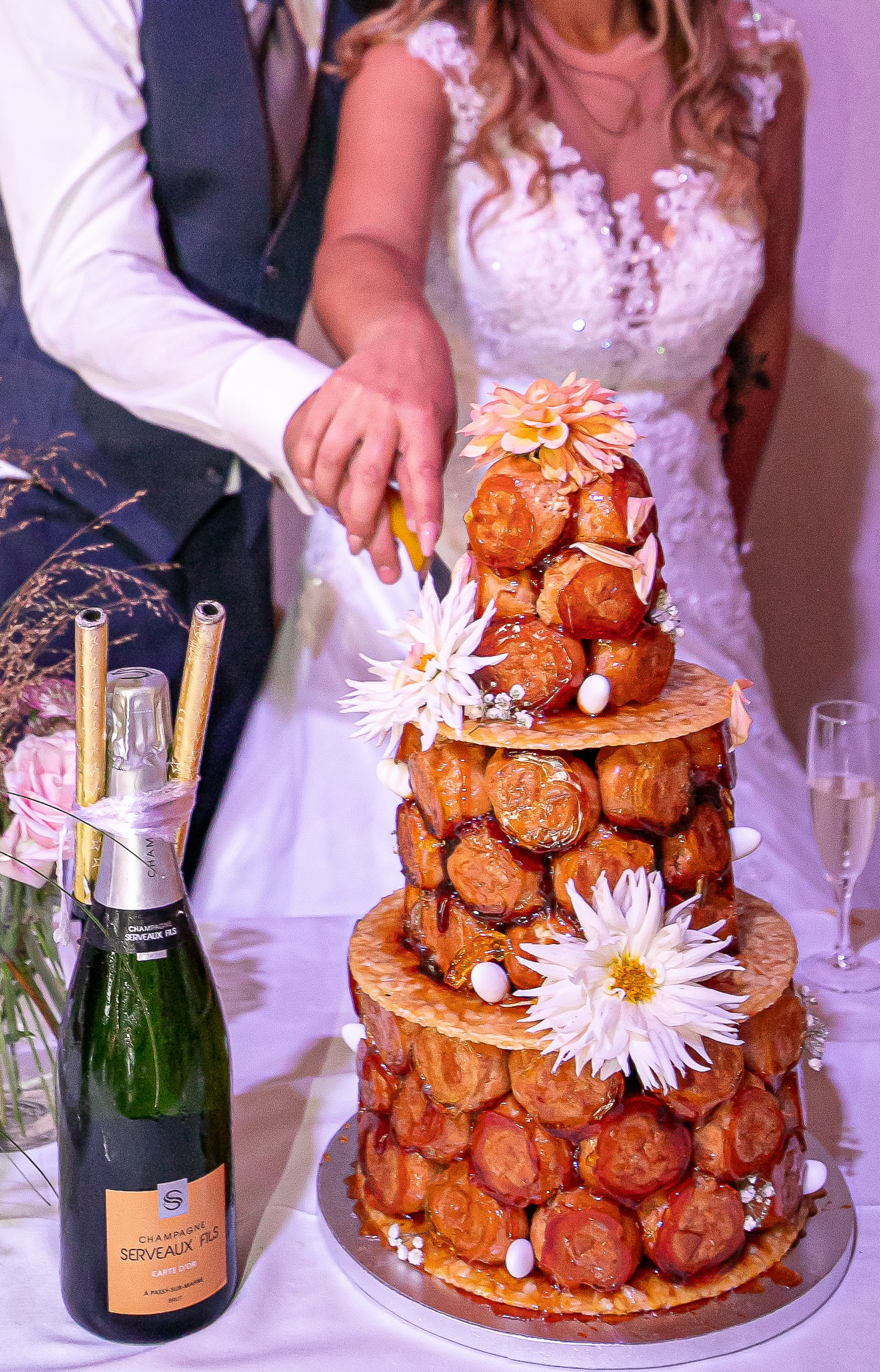 Photo mariage — la pièce montée